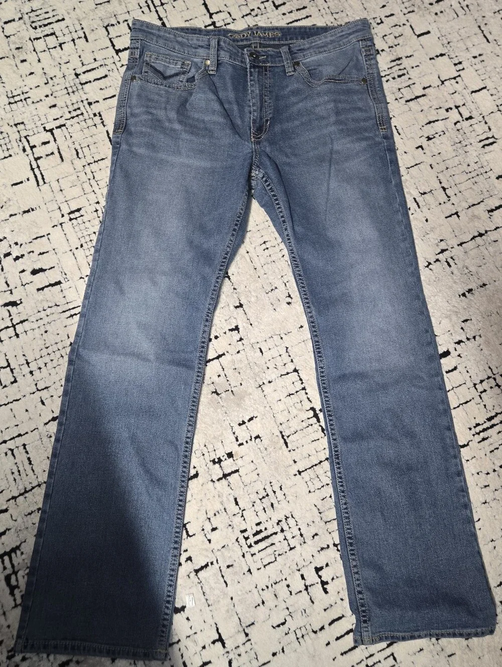 Classic Men's Light Blue Straight-Leg Jeans CODY JAMES